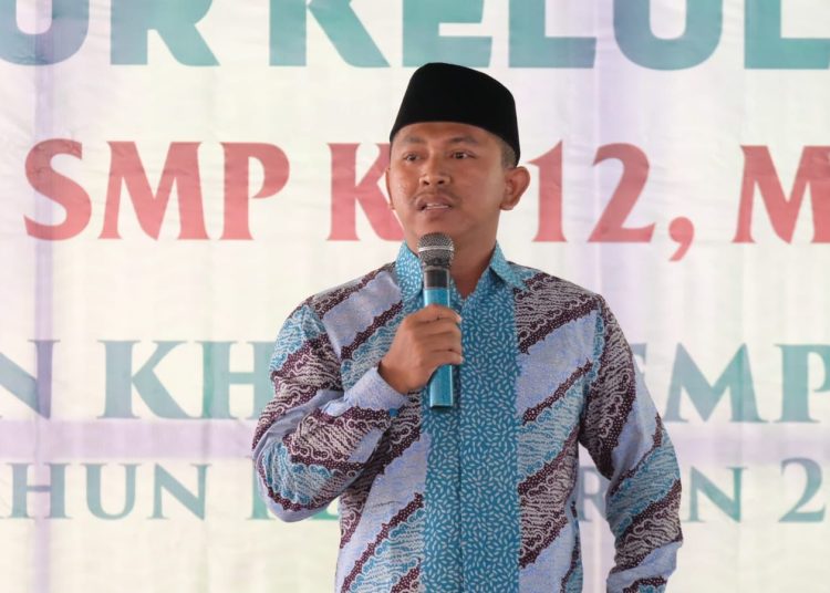 Panitia Haul ke-34 Ponpes KHAS Kempek, H Ahmad Nahdli bin Ja'far Aqiel Siroj.