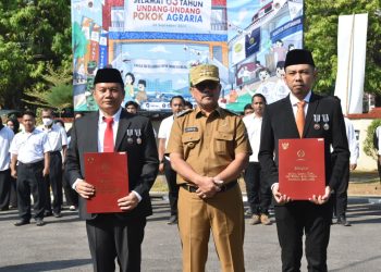 Ribuan Sertifikat Dibagikan Gratis Pada Peringatan Hantaru di Kabupaten Cirebon