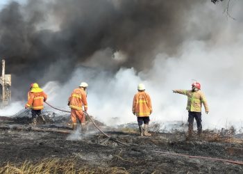 Gudang Rongsok di Kawasan Kesenden Kota Cirebon Terbakar