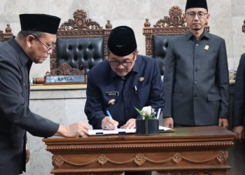 APBD 2024 Disetujui DPRD, Imron: Sepenuhnya Digunakan untuk Kepentingan Masyarakat
