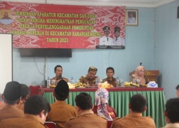 Berikan Pembinaan Aparatur di Kecamatan, Bupati Cirebon Minta Program Pemda Harus Berkesinambungan