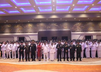 Lantik 100 Kuwu Terpilih di Pilwu Serentak, Bupati Imron Titipkan Sejumlah Pesan