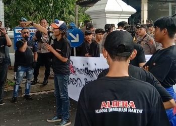 Aldera Beri Catatan Buruk ke Eksekutif dan Legislatif di Kabupaten Cirebon