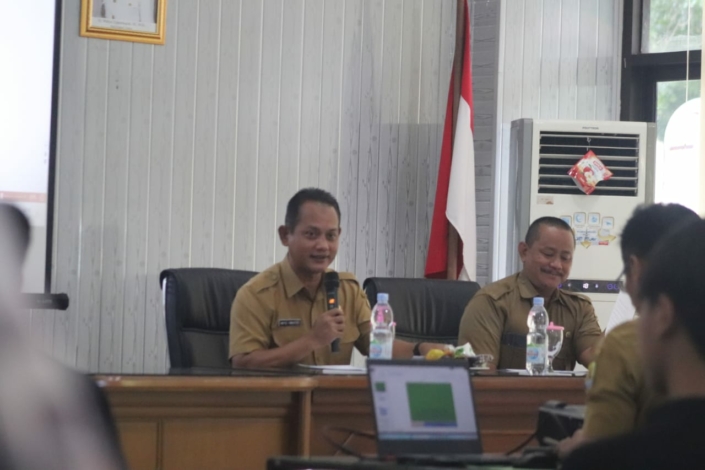 Pemkab Cirebon saat menggelar ekspos Prasarana Sarana Utilitas Umum (PSU) bagi para pengembang perumahan untuk segera menyerahkan aset dinas teknis, Senin (19/2/2024).
