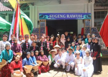 Pj Wali Kota Apresiasi Spectrum SMPN 1 Cirebon sebagai Ajang Kreativitas Siswa