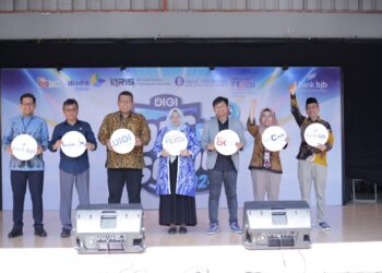 Dorong Cashless Society, bank bjb DIGI Goes to School Hadir di SMK Negeri 1 Cirebon