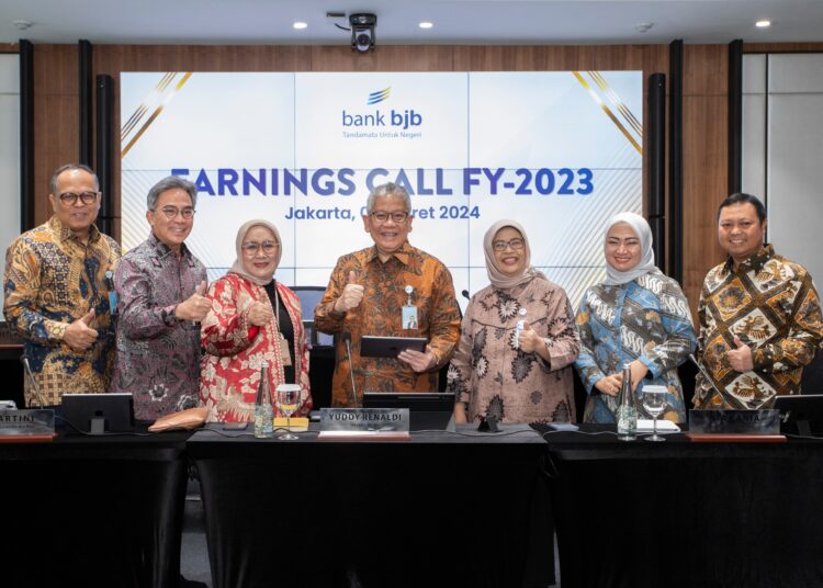 Pada tahun 2023, bank bjb juga melakukan pengembangan usaha secara grup melalui skema Kelompok Usaha Bank (KUB).*