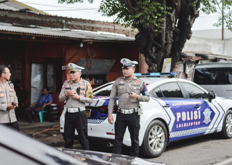 Polres Cirebon Kota Tindak Ribuan Pelanggar dalam Operasi Keselamatan Lodaya 2024.*