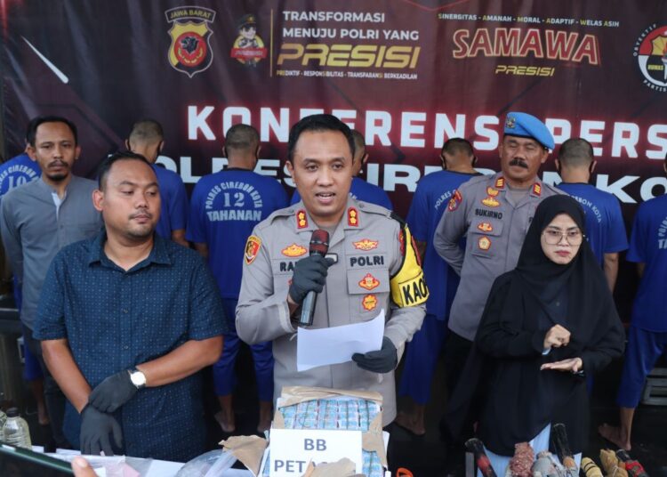 Konferensi Pers Hasil Ops Pekat I Lodaya 2024 Polres Cirebon Kota, Selasa (2/4/2024).*