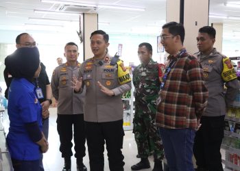 Wujudkan Rasa Aman, Satgas Saber Pungli Kota Cirebon Uji Coba Penertiban Parkir Liar di Minimarket