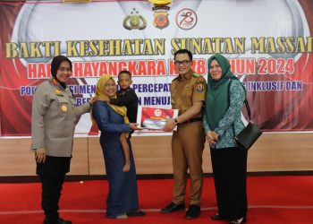 Pj Bupati Cirebon Dorong Penanggulangan Stunting Melalui Baksos dan Bansos Polresta Cirebon