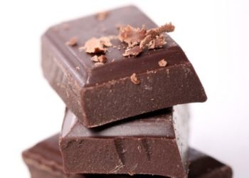 Makanan Penambah Mood: Pilihan Cerdas untuk Atasi Suasana Hati yang Buruk