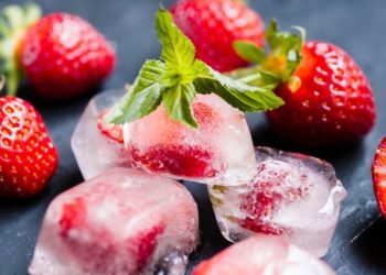 Apakah Nutrisi Buah Hilang saat Dibekukan? Ini Faktanya