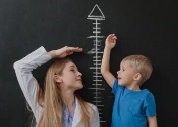 Rahasia Tinggi Ideal Balita: Ini Kandungan Makanan Penting yang Harus Dikonsumsi