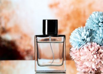 Ini Pilihan Aroma Parfum Elegan untuk Wanita saat Meeting dengan Klien