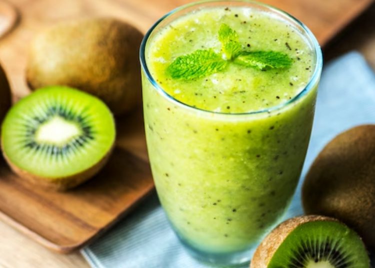 Ilustrasi jus kiwi. Foto: Freepik