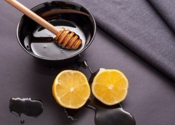 Rahasia Sehat: 5 Manfaat Luar Biasa Minum Air Lemon dan Madu Setiap Hari