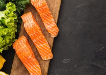 5 Manfaat Luar Biasa Konsumsi Salmon Mentah untuk Kesehatan Tubuhmu