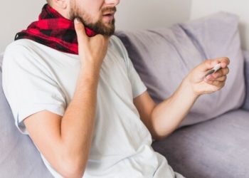 Es dan Sakit Tenggorokan: Solusi Segar atau Bahaya Tersembunyi?