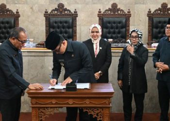 Tiga Raperda Disahkan, Pj Bupati Cirebon Berikan Respon