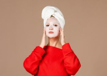 Panduan Memilih Masker Wajah Alami Sesuai Jenis Kulit: Perawatan Alami yang Tepat untuk Wajah Sehat