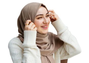 Rambut Sehat dan Wangi di Balik Hijab: Tips Perawatan Harian yang Efektif
