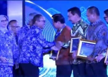 Dukung Penyaluran BBM Tepat Sasaran, Kabupaten Cirebon Raih Penghargaan di BPH Migas Awards 2024