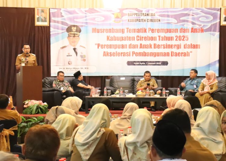 Musrenbang tematik Pemkab Cirebon memfokuskan pada perempuan dan anak untuk mewujudkan pembangunan inklusif di Kecamatan Kedawung, Selasa (7/1/2025). /* (foto: Prokompim) 