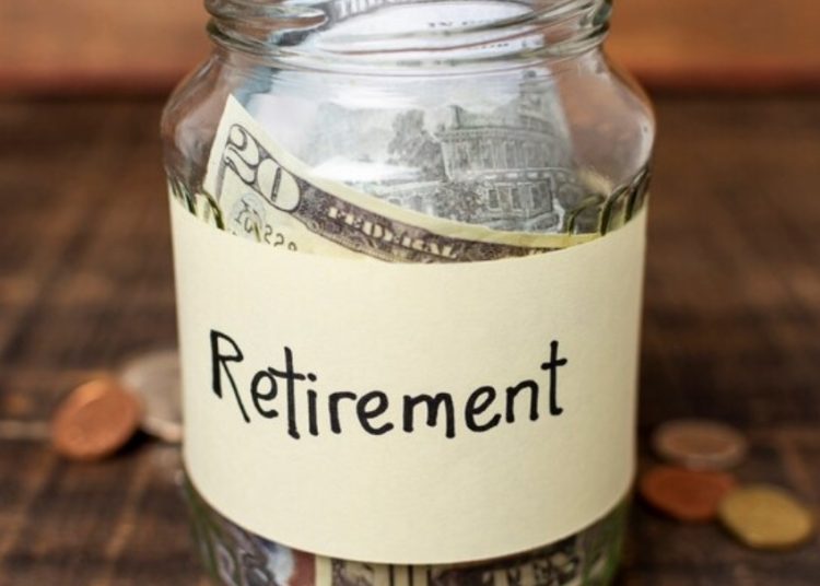 Ilustrasi menyiapkan dana pensiun. Foto: Freepik