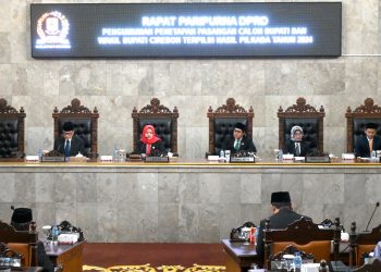 DPRD  Tetapkan Pasangan Calon Bupati dan Wakil Bupati Terpilih, Imron-Agus Dilantik 20 Februari