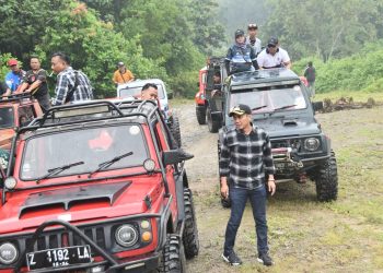 Pemkab Cirebon Pacu Promosi Wisata Batu Lawang Lewat Festival Jeep Adventure