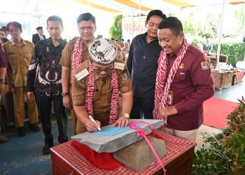 Sekolah Unggulan Diluncurkan, Bupati Cirebon Tekankan Mutu dan Akhlak