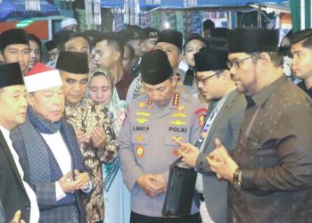 Haul Buntet Pesantren, Kapolri Tekankan Peran Sinergis Ulama dan Polri