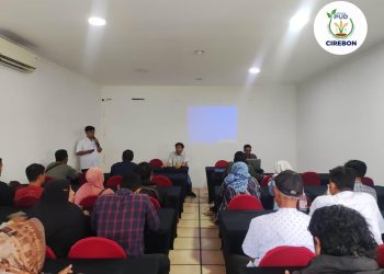 Petani Cirebon Dapat Angin Segar, HET Pupuk Subsidi Turun Hingga Rp 400 per Kg