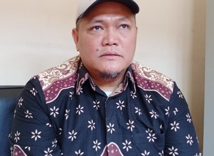 Anggota DPRD Fraksi Gerindra, R. Cakra Suseno menilai program MBG bisa mennorong ekonomi lokal dan menekan angka stunting, Selasa (14/10/2025)./* (foto: M. Rahmat) 