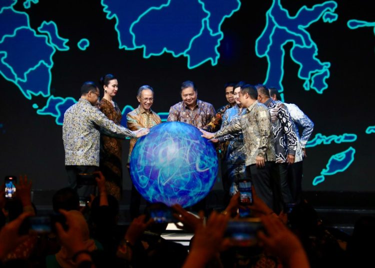 RAPAT Koordinasi Nasional (Rakornas) Tim Percepatan Akses Keuangan Daerah (TPAKD) 2025 yang berlangsung di Balai Kartini, Jakarta, Jumat (10/10/2025).* Foto: Humas Pemkot Cirebon