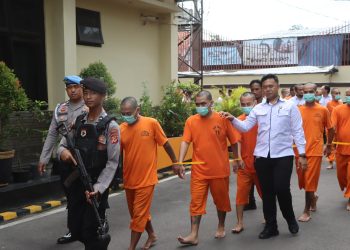 Polresta Cirebon Ungkap 12 Kasus Narkoba, 15 Tersangka Ditangkap