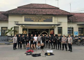 Empat Pemuda Bersejata Tajam Diciduk Patroli Raimas di Palimanan