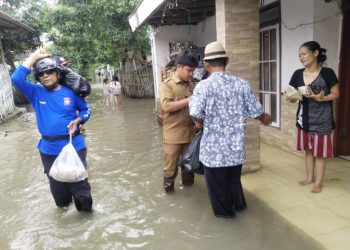 Bantuan Logistik Disalurkan, Pemkab Antisipasi Dampak Banjir Susulan
