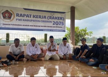 PWI Kabupaten Cirebon Mantapkan Profesionalisme Jurnalistik Lewat Raker 2025 di Kaki Gunung Ciremai