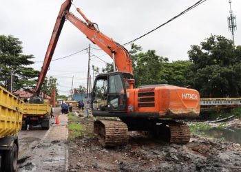 Kawasan Sungai Sukalila Mulai Dibenahi, Wali Kota Cirebon Pantau Langsung